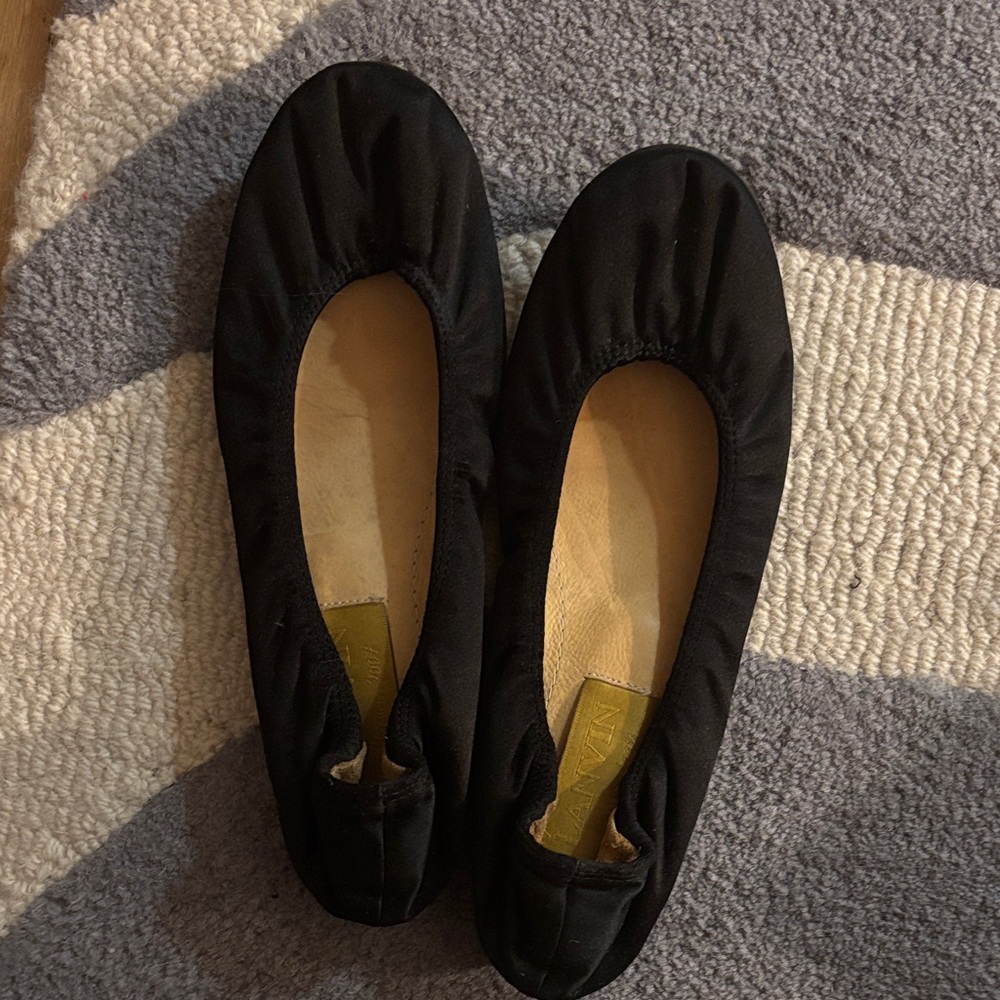 Lanvin Classic Black Ballet Flats